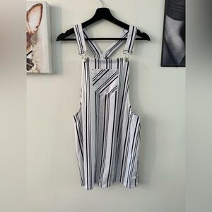 White & black stripes overalls